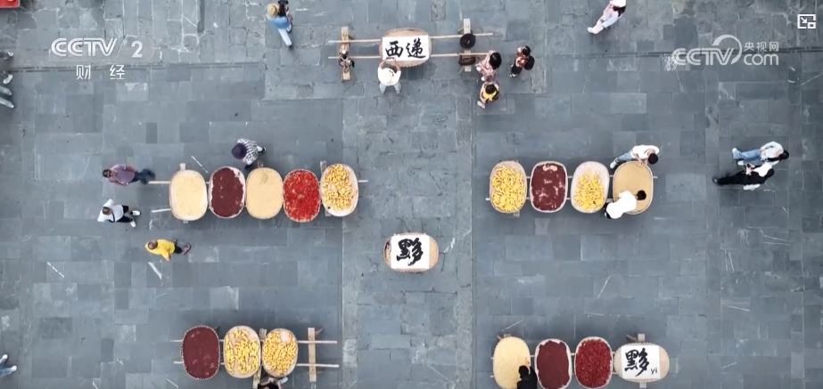 ”景 中国多地喜迎“丰收季”OG真人金秋时节处处好“丰